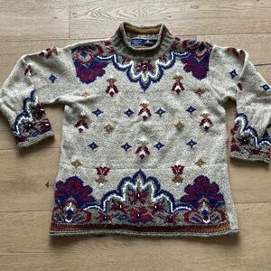 Vintage Floral Patterned Crew Neck Sweater